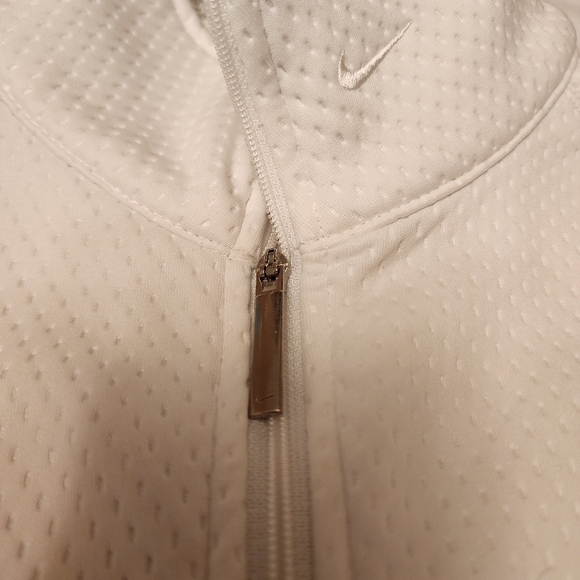 Nike Golf Women's Tour Performance White Zip Up Jacket - Picture 9 of 13